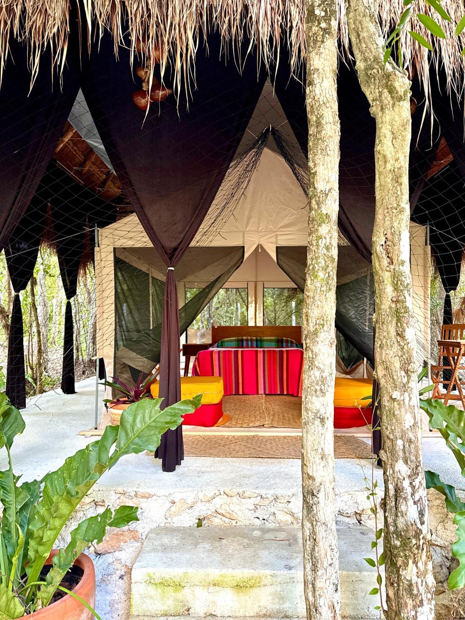 Готель Glamping Bunga Lotus Тулум Екстер'єр фото